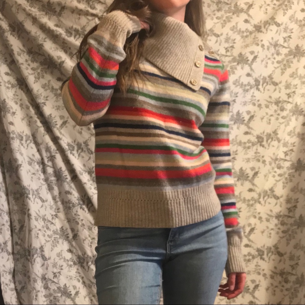 GAP Sweater